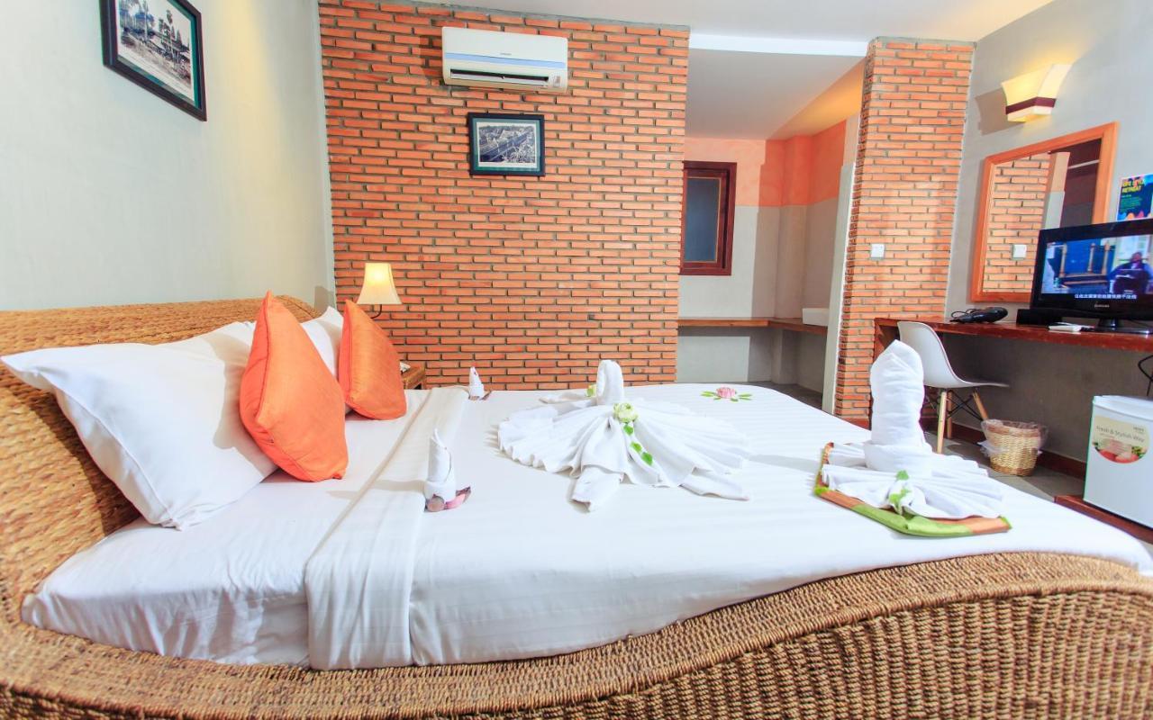 Saravoan Royal Phnom Penh
